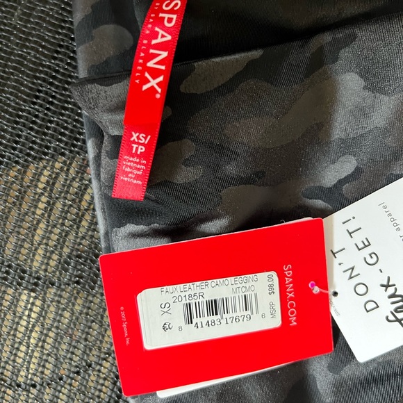 Spanx XS Camo Leggings - Picture 4 of 5